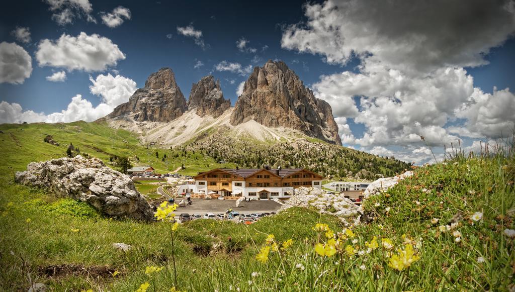 Passo Sella Dolomiti Mountain Resort Selva di Val Gardena Eksteriør bilde